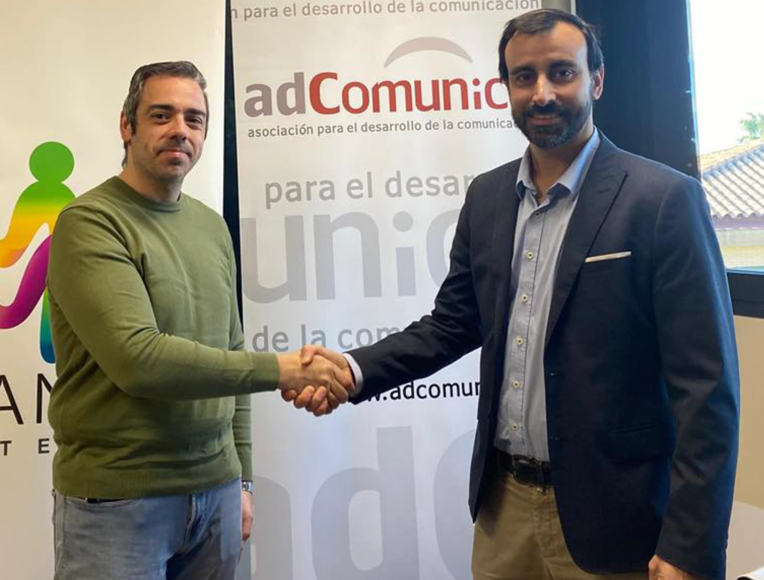 Afanias Castellón refuerza su compromiso con la comunicación responsable a través de su adhesión a AdComunica